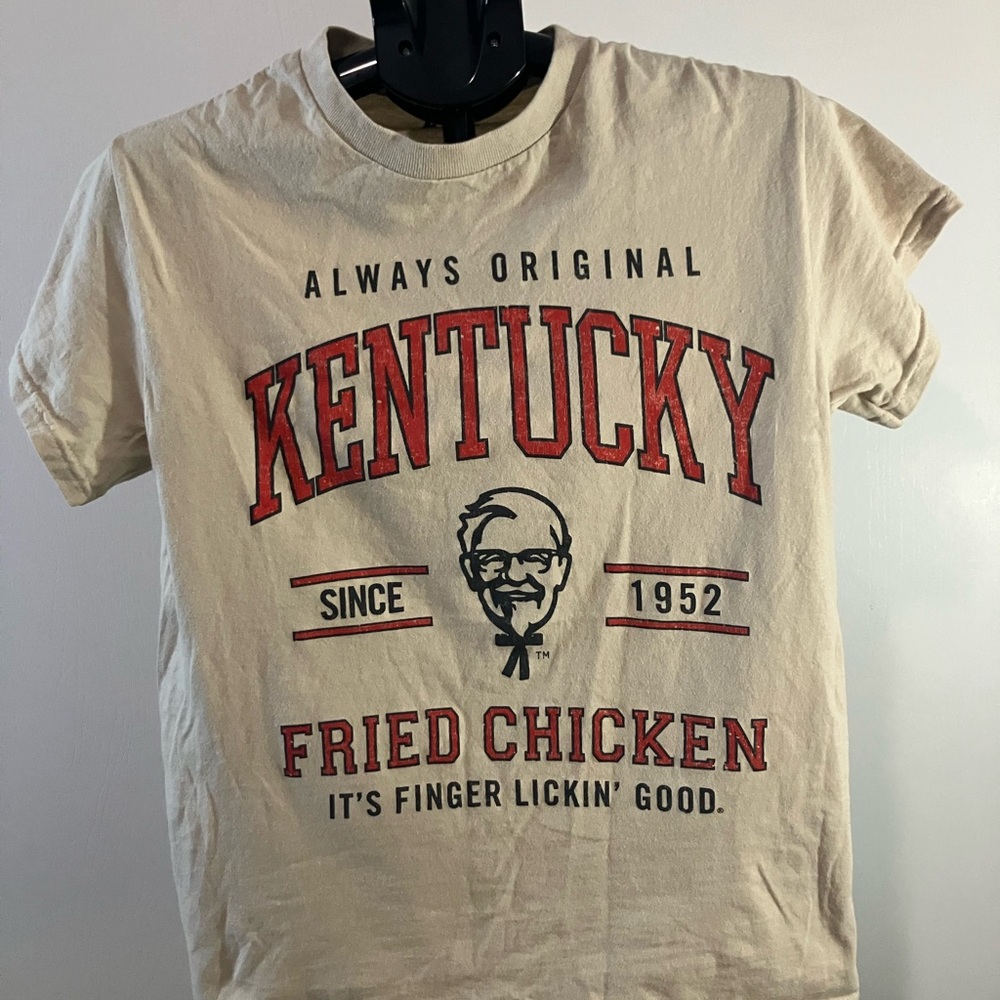 Kentucky Fried Chicken Graphic Tee - Beige